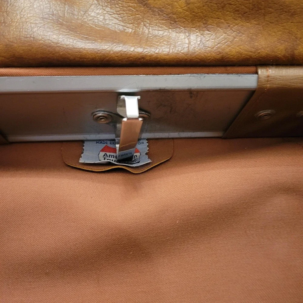 American Tourister Brown Leather Garment Bag Vintage‎ Suit Carrier Travel Keys